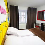 Pop Art Rynok Sq *