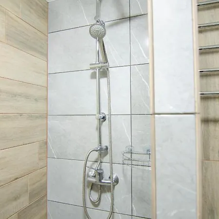 旅馆 Pop Art Rynok Sq 利沃夫